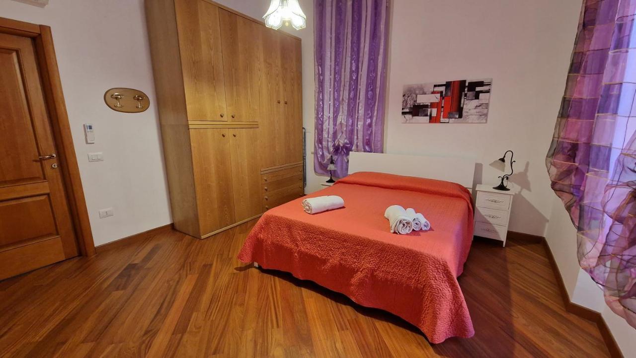 Stupenda Suite A Cagliari Piazza Galilei Exterior foto